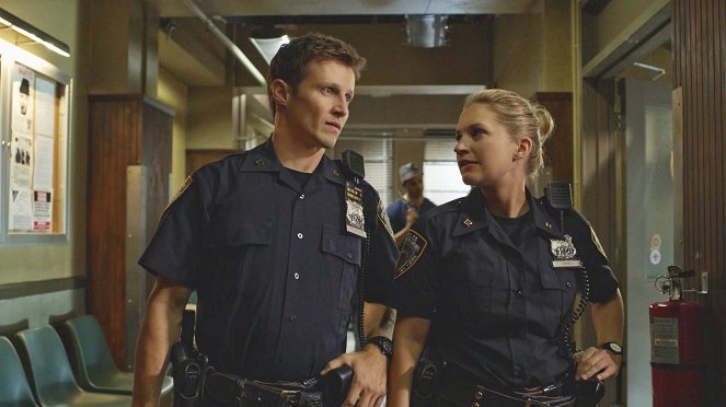 Blue Bloods - Crime Scene New York - Season 5 - Forgive and Forget - Photos - Will Estes, Vanessa Ray