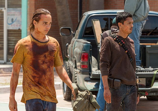 Fear the Walking Dead - Season 2 - Wrath - Photos - Frank Dillane