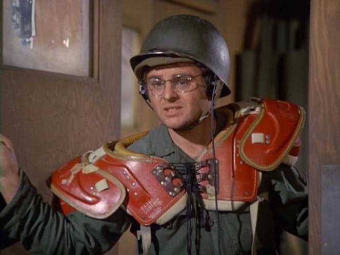 M*A*S*H - The Army-Navy Game - Photos - Gary Burghoff