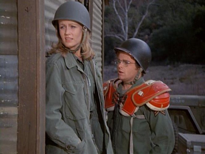 M*A*S*H - The Army-Navy Game - Photos - Gary Burghoff