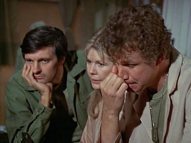 M*A*S*H - Für manches nicht gut genug - Filmfotos - Alan Alda, Loretta Swit, Wayne Rogers