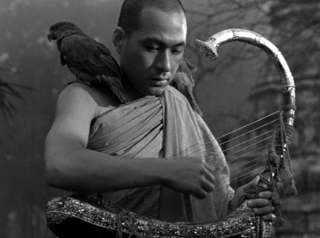 Barmská harfa - Z filmu