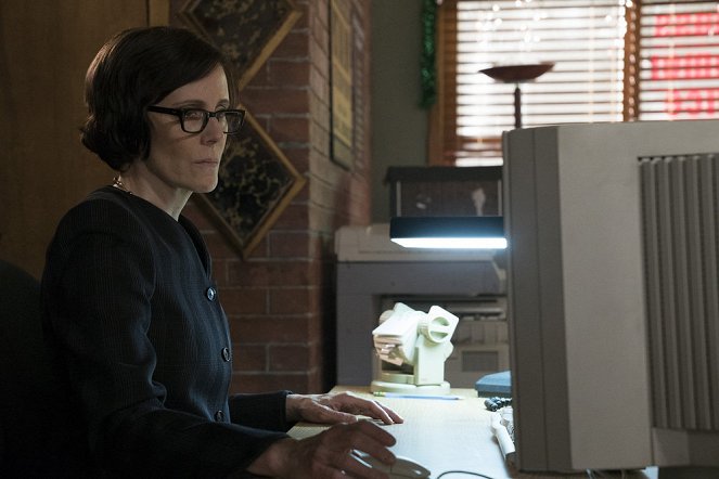 The Blacklist - Season 4 - Requiem - Photos - Joanna Adler