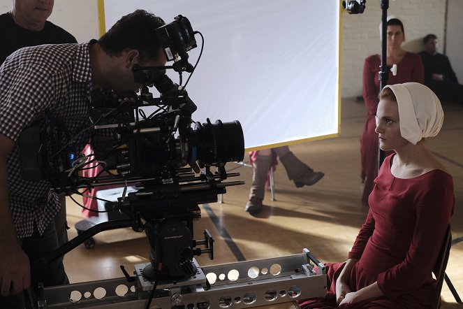 The Handmaid's Tale : La servante écarlate - Defred - Tournage - Madeline Brewer