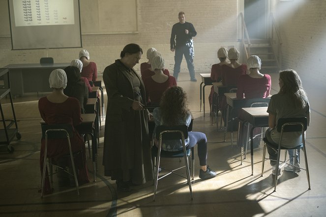 The Handmaid's Tale : La servante écarlate - Defred - Film - Ann Dowd