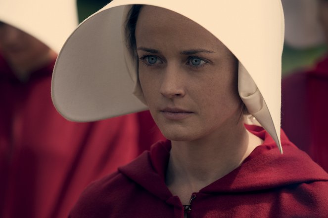 The Handmaid's Tale - Offred - Photos - Alexis Bledel