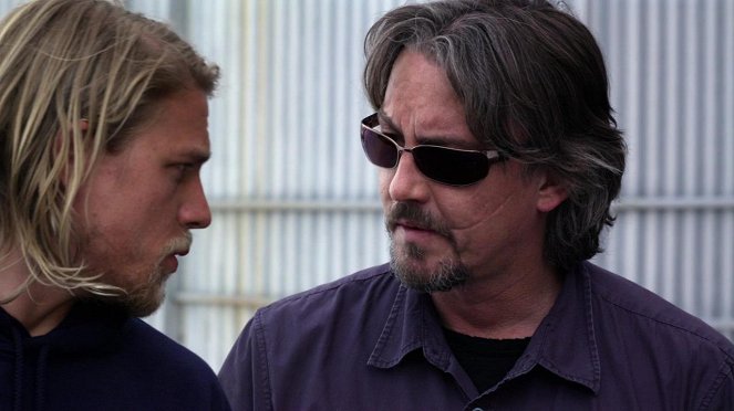Sons of Anarchy - Albification - Van film - Charlie Hunnam, Tommy Flanagan