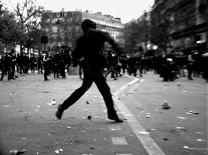 Paris est une fête - Un film en 18 vagues - De la película