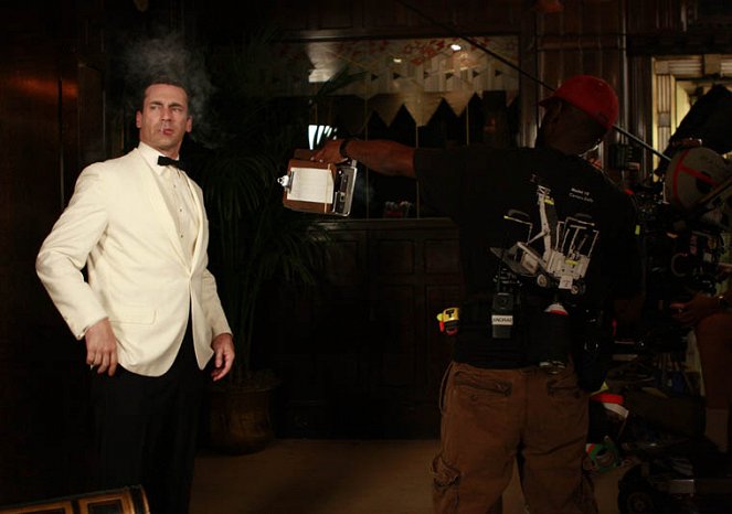 Mad Men - Season 2 - Kultainen viulu - Kuvat kuvauksista - Jon Hamm