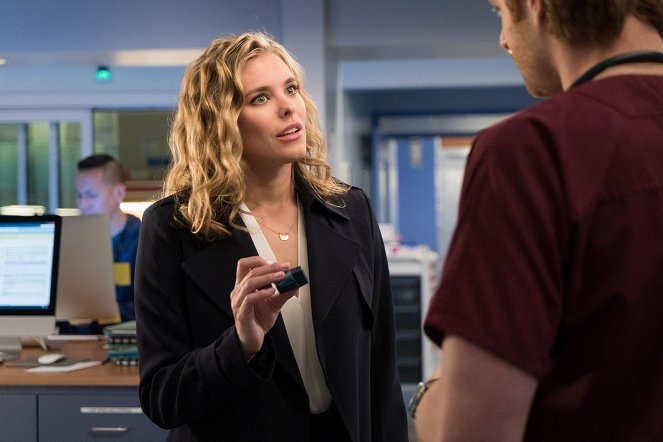 Chicago Med - Choices - Photos - Susie Abromeit
