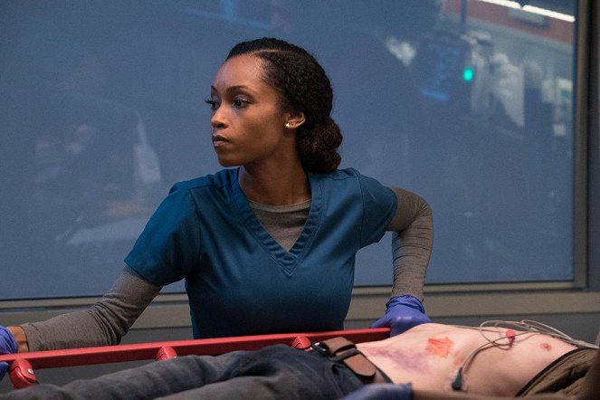 Chicago Med - Les Faux Coupables - Film - Yaya DaCosta