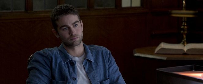 Eloise - Photos - Chace Crawford
