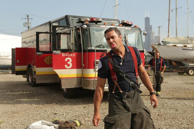 Chicago Fire - Season 3 - Blick nach vorn - Dreharbeiten - Taylor Kinney