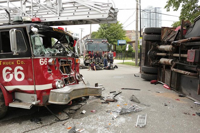 Chicago Fire - Just Drive the Truck - Making of