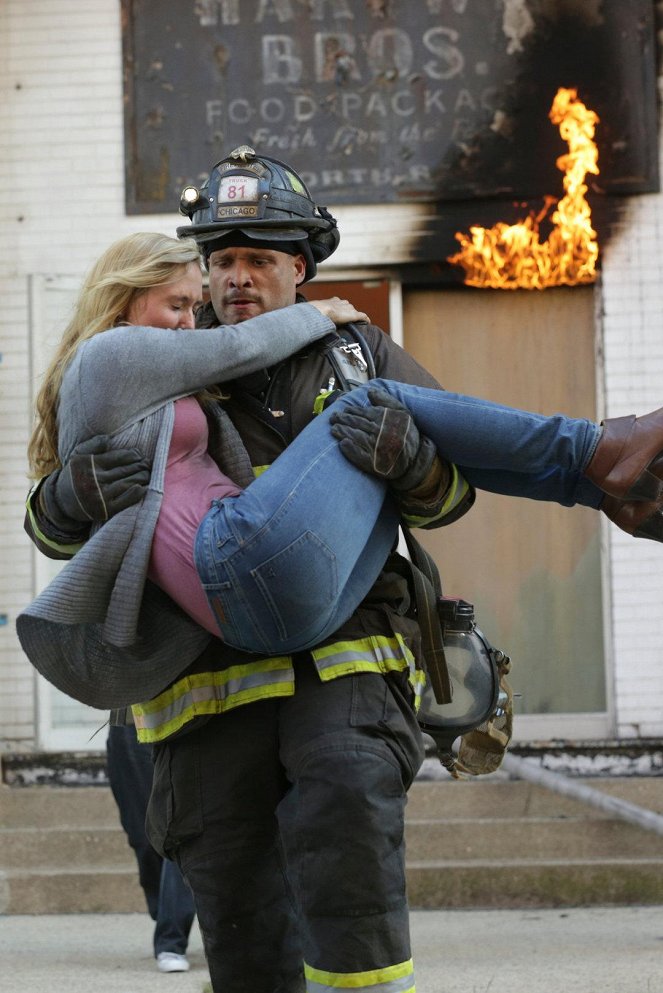 Chicago Fire - Apologies Are Dangerous - Kuvat elokuvasta - Joe Minoso