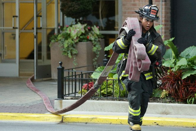 Chicago Fire - Baptême du feu - Film - Monica Raymund