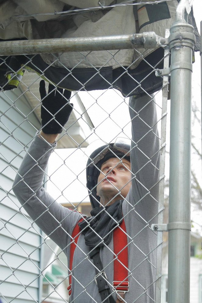 Chicago Fire - Karriereleiter - Filmfotos - Jesse Spencer