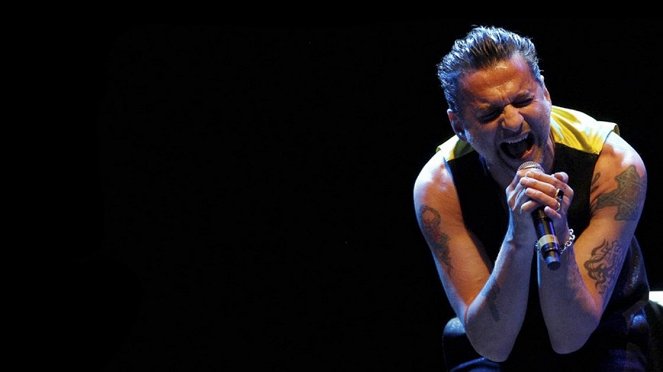 Depeche Mode live in Berlin - Z filmu - David Gahan