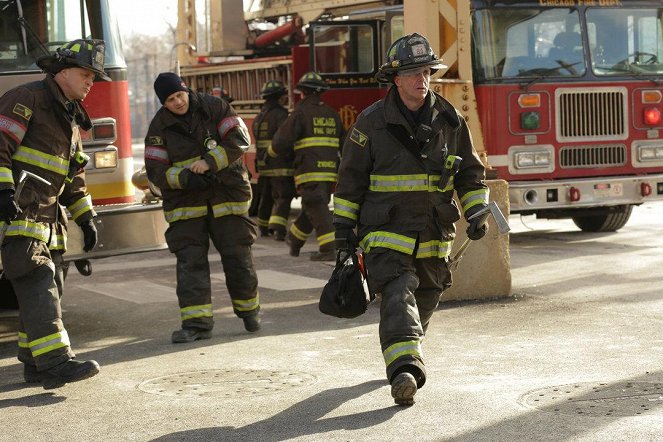 Chicago Fire - Zasadzka drapieżnika - Z filmu - Randy Flagler, David Eigenberg