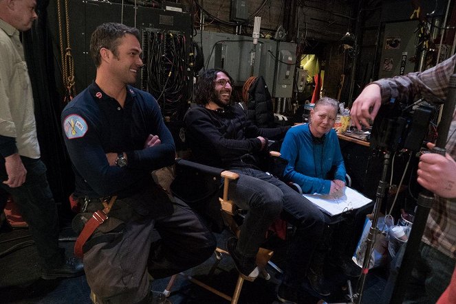 Chicago Fire - Une deuxième chance - Tournage - Taylor Kinney