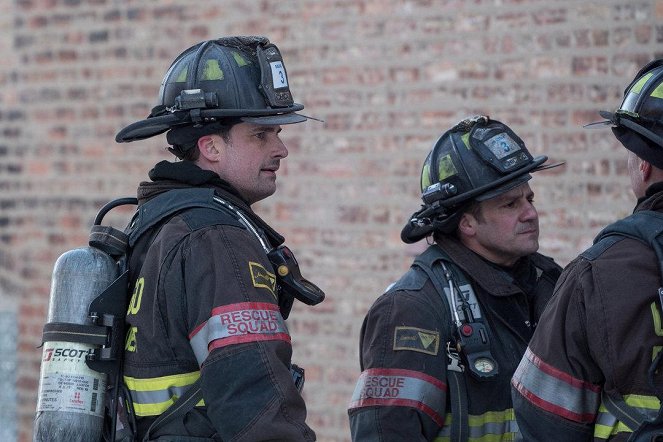 Chicago Fire - Forgiving, Relentless, Unconditional - De la película