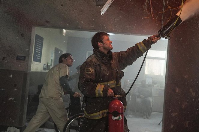 Chicago Fire - Carnage aux urgences - Film