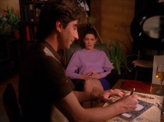 Miasteczko Twin Peaks - Klątwa orchidei - Z filmu - Lenny von Dohlen, Lara Flynn Boyle