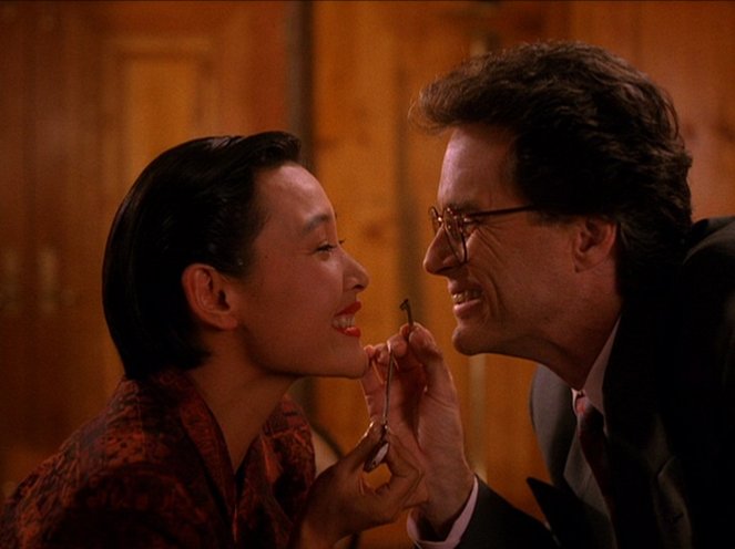 Twin Peaks - Dämonen - Filmfotos - Joan Chen, Richard Beymer