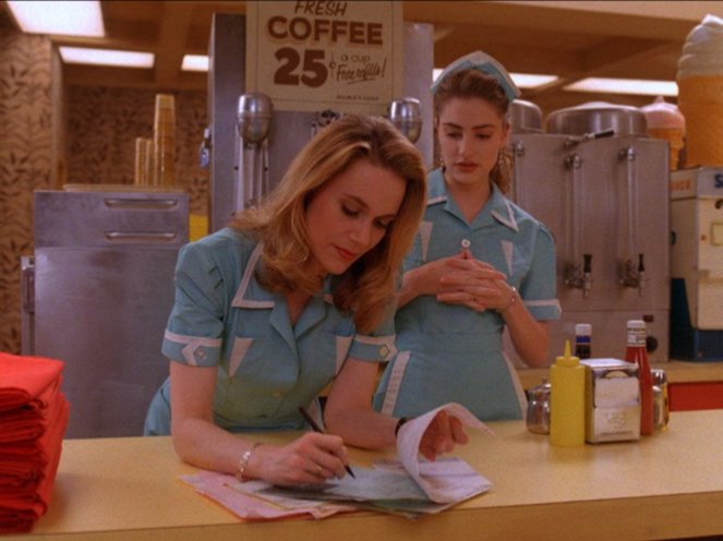 Twin Peaks - Lonely Souls - Photos - Peggy Lipton, Mädchen Amick