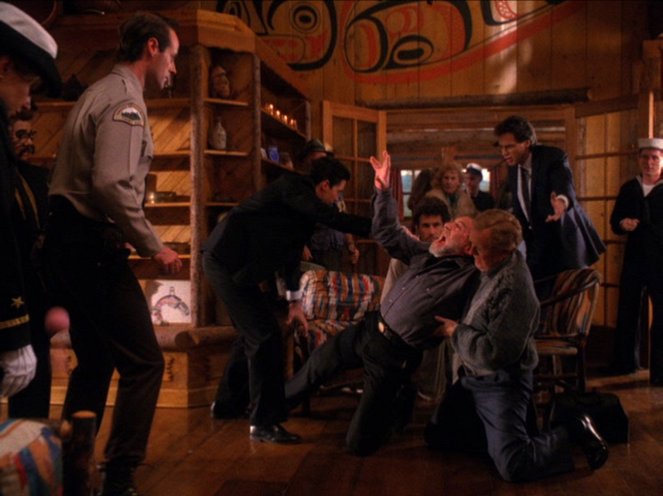 Městečko Twin Peaks - Osamělé duše - Z filmu - Harry Goaz, Al Strobel, Warren Frost