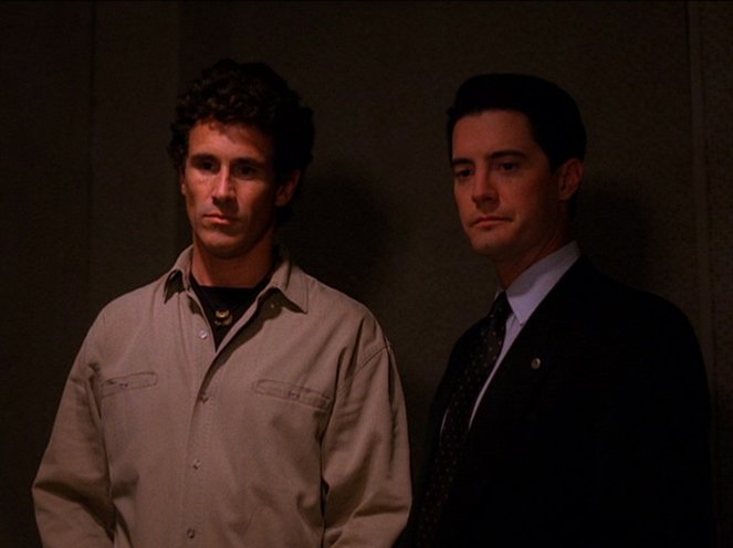 Twin Peaks - Drive with a Dead Girl - Photos - Michael Ontkean, Kyle MacLachlan