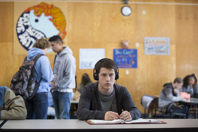 13 Reasons Why - Season 1 - Tape 4, Side A - Photos - Dylan Minnette