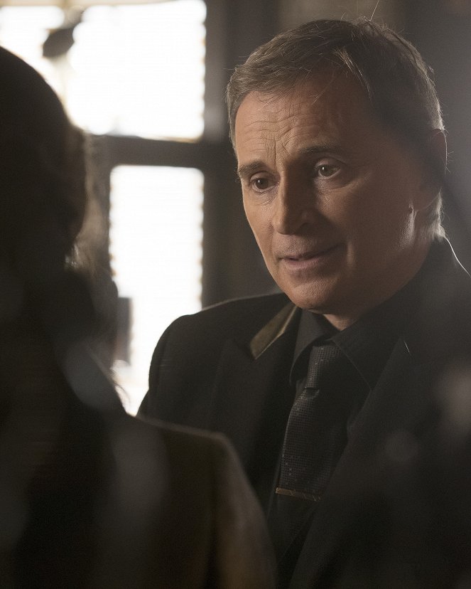 Once Upon a Time - The Black Fairy - Van film - Robert Carlyle