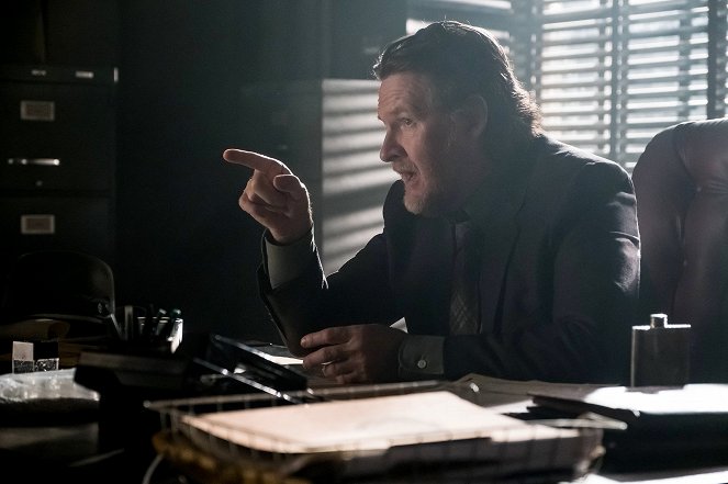 Gotham - Heroes Rise: These Delicate and Dark Obsessions - De la película - Donal Logue
