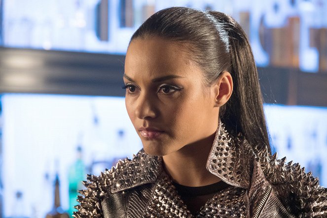 Gotham - Heroes Rise: The Primal Riddle - Photos - Jessica Lucas