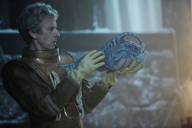Doctor Who - Season 10 - Thin Ice - Photos - Peter Capaldi