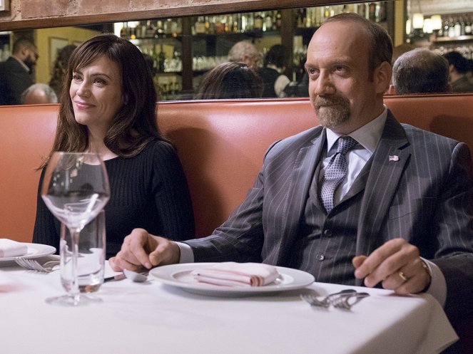 Billions - With or Without You - Van film - Maggie Siff, Paul Giamatti