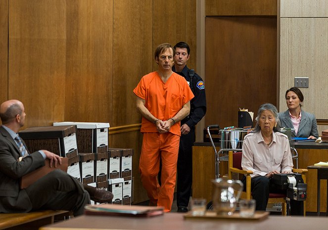 Better Call Saul - Season 3 - Meg nem térülő befektetés - Filmfotók - Bob Odenkirk
