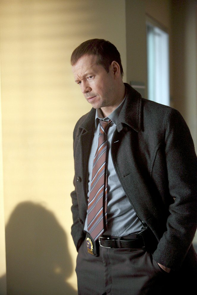 Blue Bloods - Crime Scene New York - Season 1 - All That Glitters - Photos - Donnie Wahlberg