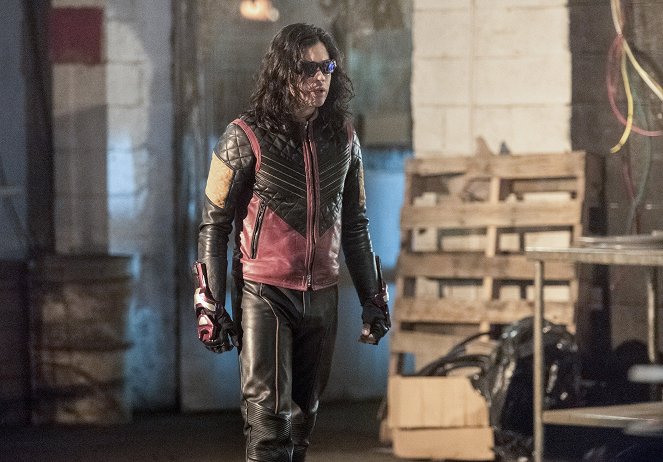 The Flash - I Know Who You Are - Van film - Carlos Valdes