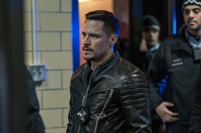 Chicago P.D. - Season 4 - I Remember Her Now - Photos - Nick Wechsler
