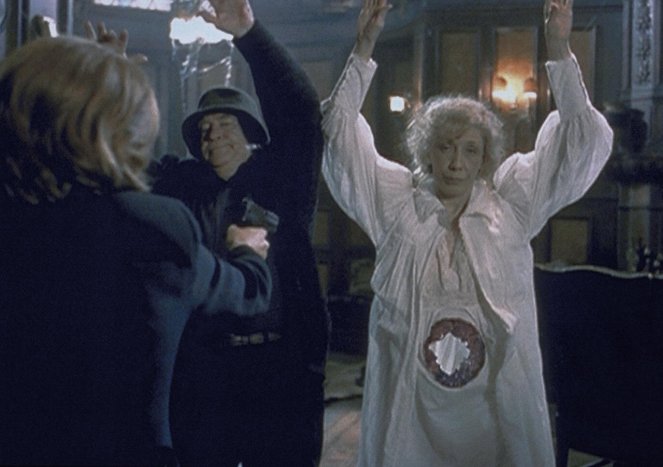 The X-Files - How the Ghosts Stole Christmas - Photos - Edward Asner, Lily Tomlin
