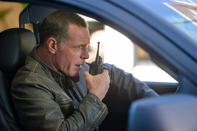 Chicago P.D. - Forget My Name - Van film - Jason Beghe