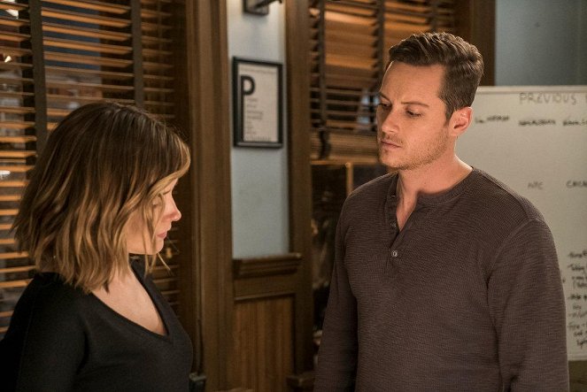 Chicago P.D. - The Song of Gregory Williams Yates - Photos - Jesse Lee Soffer