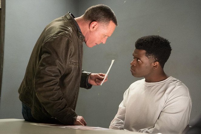Chicago P.D. - The Cases That Need to Be Solved - Van film - Jason Beghe