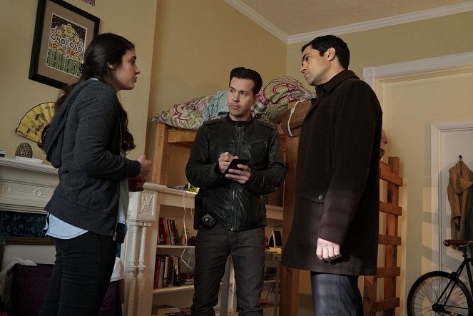 Chicago P.D. - The Number of Rats - Photos - Jon Seda