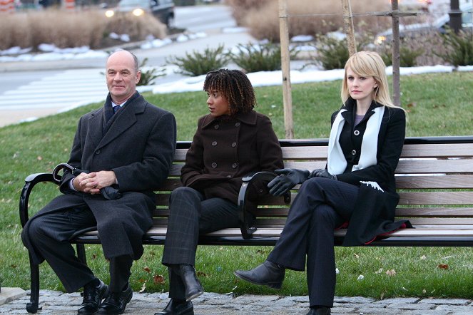 Cold Case - Kein Opfer ist je vergessen - Season 4 - Barbara - Dreharbeiten - John Finn, Tracie Thoms, Kathryn Morris