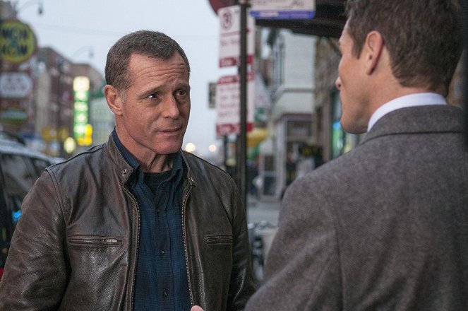 Chicago P.D. - Season 1 - Different Mistakes - Photos - Jason Beghe