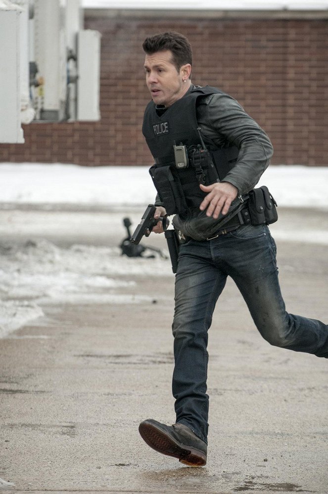 Policie Chicago - Série 1 - At Least It's Justice - Z filmu - Jon Seda