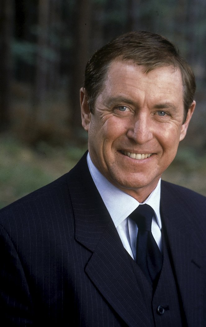 Midsomerin murhat - Written in Blood - Promokuvat - John Nettles